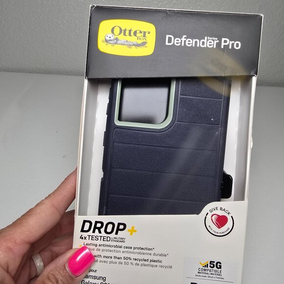 OtterBox Defender Pro for Samsung Galaxy S21 Ultra 5G - Picture 1 of 4